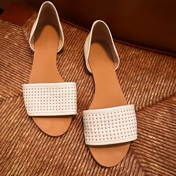 Maiden Lane Shoes - White flat sandals